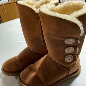 UGG Bailey boots